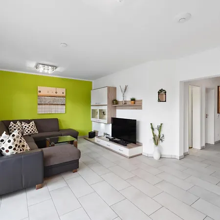 Vakantiehuis 2 Bedroom In *