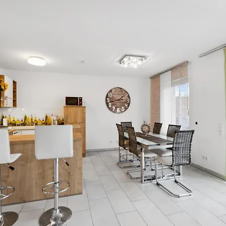 Vakantiehuis 2 Bedroom In Rotthalmuenster